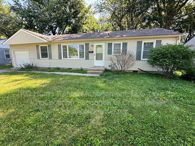 property at 5911 Farley Ave