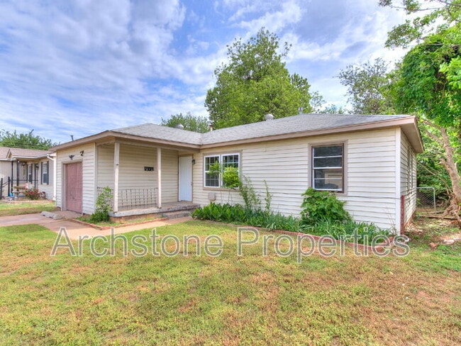 property at 2312 Mustang St