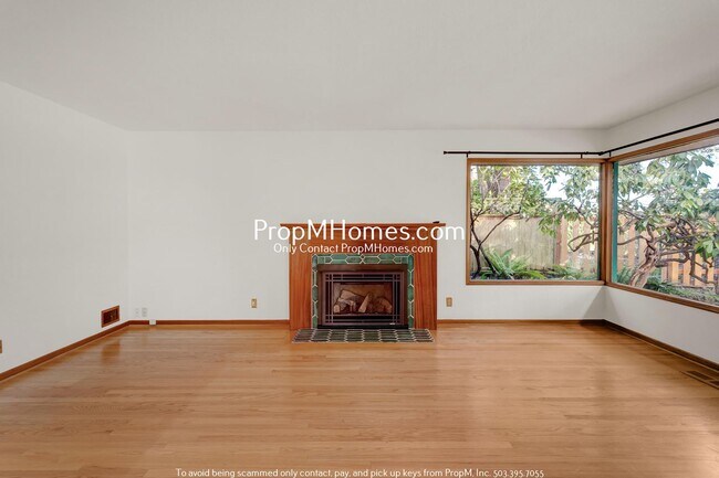 7133 SW 2nd Ave in Portland, OR - Building Photo - Building Photo