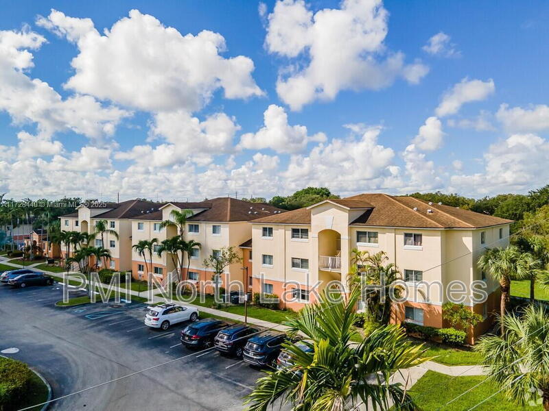 3610 N 56th Ave in Hollywood, FL - Building Photo