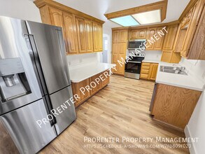 1280 N 325 E in Bountiful, UT - Building Photo - Building Photo