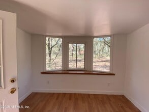 125 Compton St in Interlachen, FL - Building Photo - Building Photo