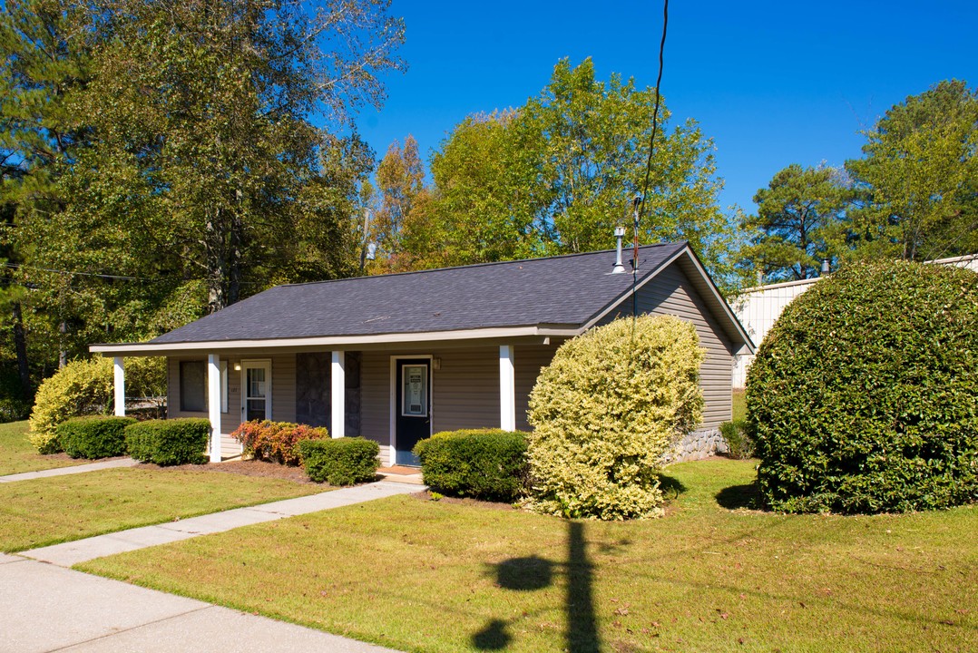 Morris Manor Apartments in Morris, AL - Building Photo