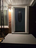 8504 Carmil Dr in Louisville, KY - Building Photo