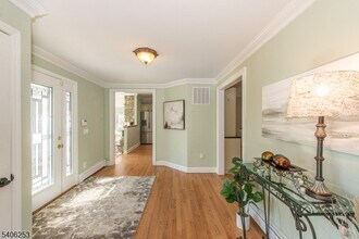 414 Mineral Springs Dr in Dover, NJ - Building Photo - Building Photo