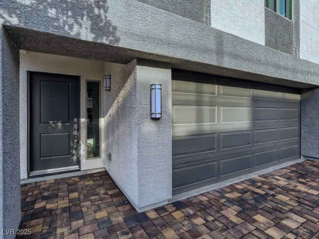 7966 Mountain Lilac St in Las Vegas, NV - Building Photo - Building Photo