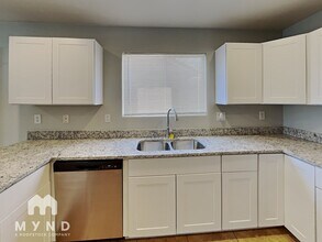 2281 Hidden View St in Las Vegas, NV - Building Photo - Building Photo