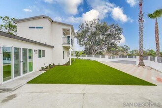 6201 Romo St, Unit 6201 Romo in San Diego, CA - Foto de edificio - Building Photo