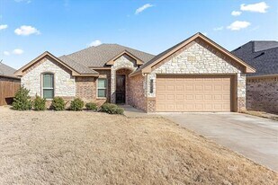 9128 Parkview Cir in Tolar, TX - Building Photo