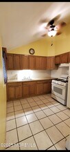 37 Florence Dr in Sayreville, NJ - Building Photo - Building Photo