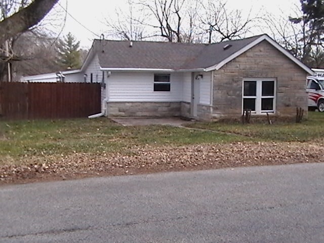 property at 1653 S Olive St