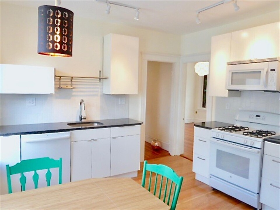 12 Willard Ave in Medford, MA - Building Photo