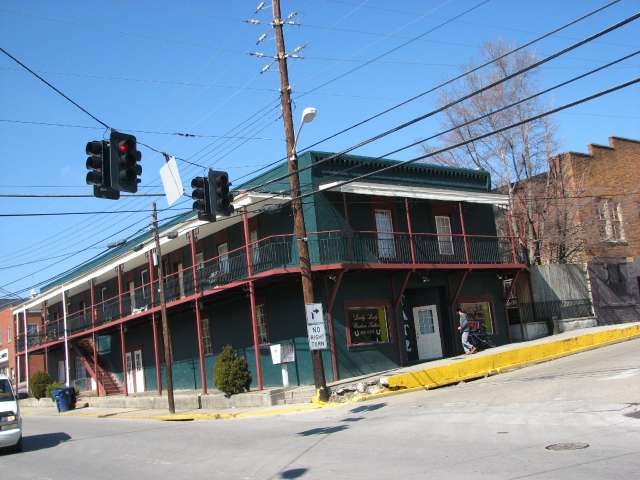 201 W Water St in Richmond, KY - Building Photo - Building Photo