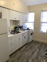 1999 Commonwealth Ave, Unit 25 in Boston, MA - Building Photo