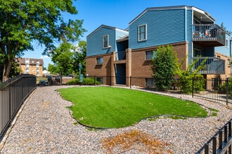 Parkside in Denver, CO - Foto de edificio - Building Photo