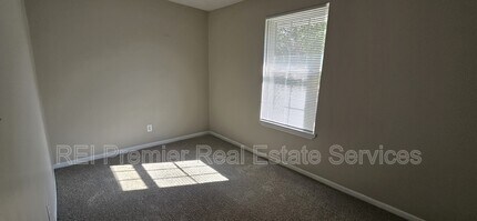 933 N Dearborn St in Indianapolis, IN - Building Photo - Building Photo