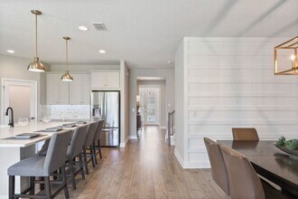 4417 Lions Gate Ave in Clermont, FL - Building Photo - Building Photo