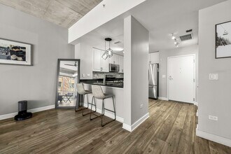 845 N Kingsbury St in Chicago, IL - Building Photo - Building Photo