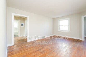 201 Church St in Elkin, NC - Building Photo - Building Photo