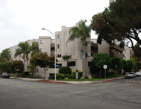 Bethany Towers in Burbank, CA - Building Photo - Building Photo