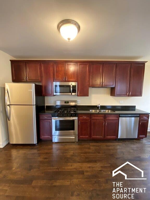 property at 4540 W George St