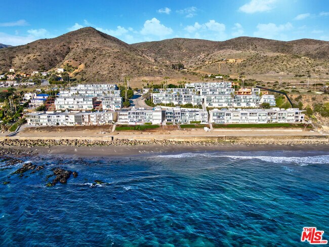 11866 Starfish Ln in Malibu, CA - Building Photo - Building Photo