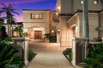 5 Telescope in Newport Beach, CA - Foto de edificio - Building Photo