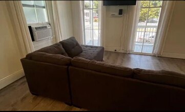 1523 21st St in Galveston, TX - Foto de edificio - Building Photo