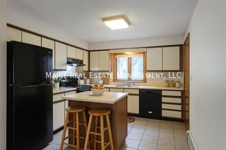 7 Hartley St in Lewiston, ME - Foto de edificio - Building Photo