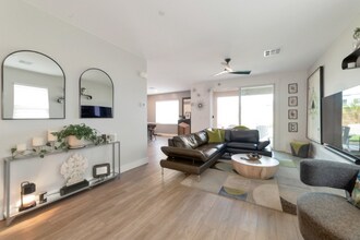 8902 Sasquatch Run Ave in Las Vegas, NV - Building Photo - Building Photo