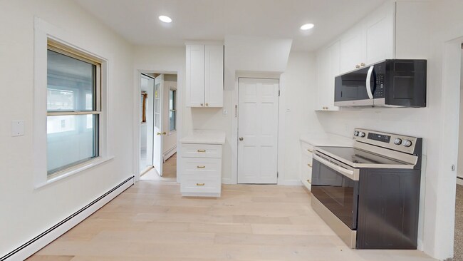 71 Water St in Quincy, MA - Foto de edificio - Building Photo