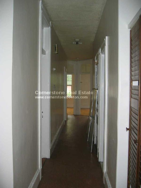 57 Hillside St, Unit 2 in Boston, MA - Building Photo - Building Photo