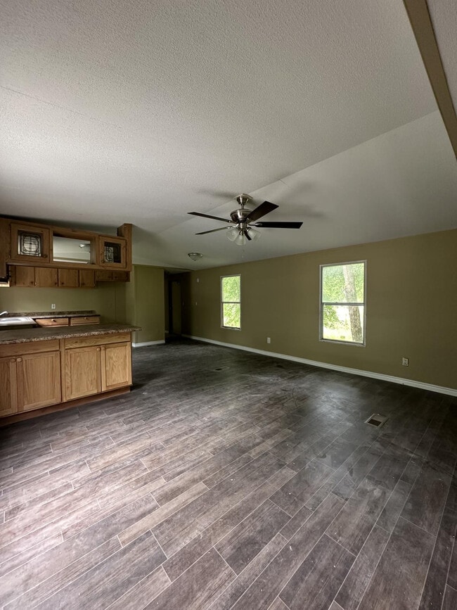 property at 9187 TX-103