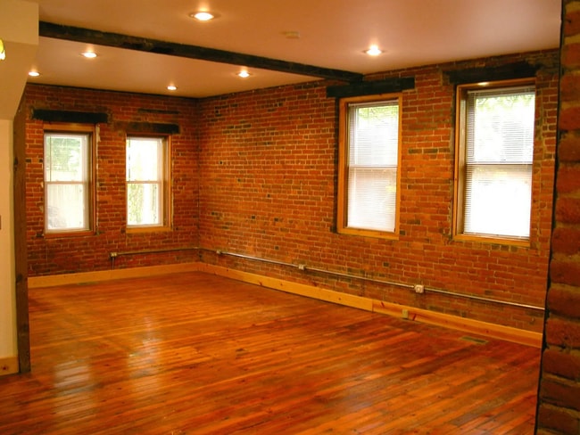 1765 W 54th St in Cleveland, OH - Building Photo - Building Photo