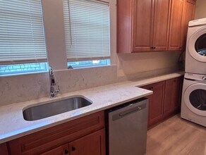 34 Stellman Rd, Unit 3 in Boston, MA - Building Photo - Building Photo