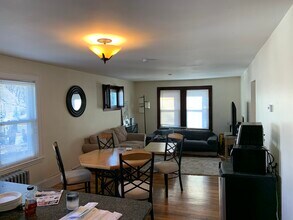 7 Donnybrook Rd in Boston, MA - Building Photo - Building Photo