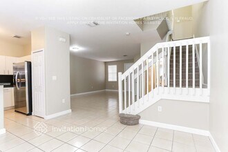 10781 NW 80th Ln in Miami, FL - Foto de edificio - Building Photo
