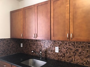 7 Laidlaw Ave in Jersey City, NJ - Foto de edificio - Building Photo