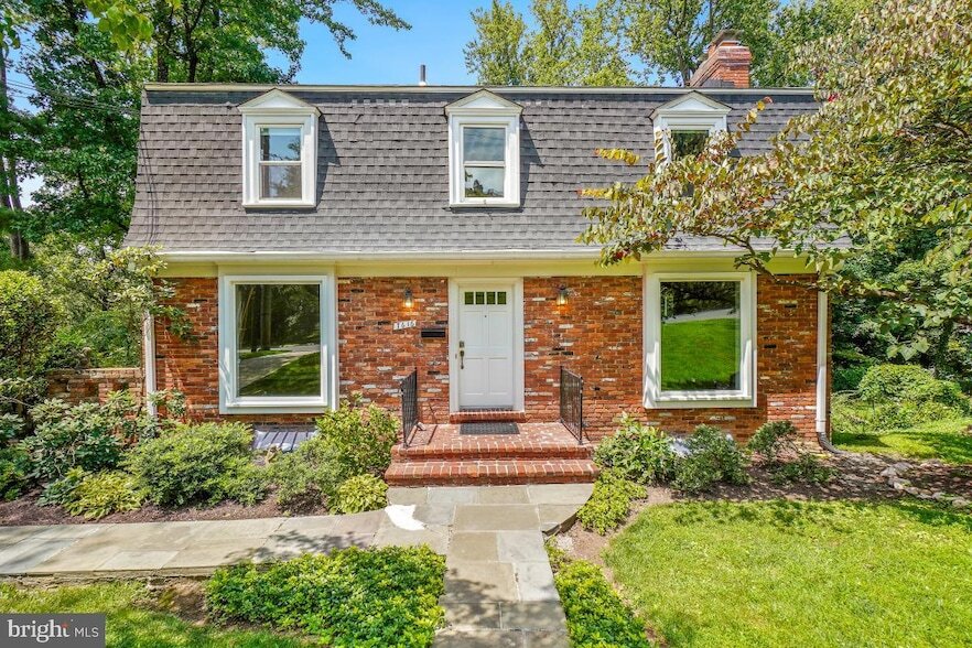 7616 Winterberry Pl in Bethesda, MD - Building Photo