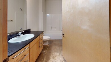 1117 SE 8th St in Minneapolis, MN - Building Photo - Building Photo