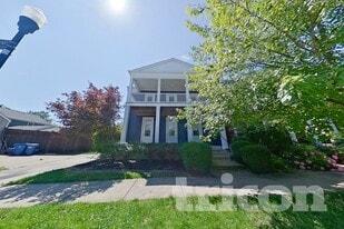 3441 Mackey Wherry St in St. Charles, MO - Building Photo