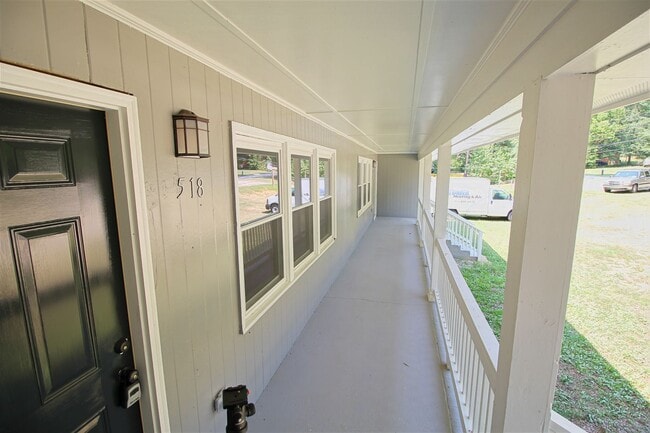 516 Dacian Rd in Raleigh, NC - Building Photo - Building Photo