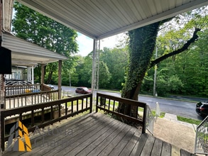 2574 Druid Park Dr in Baltimore, MD - Building Photo - Building Photo
