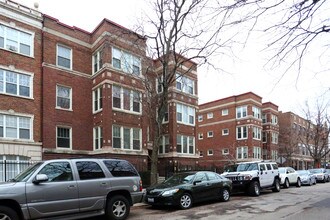5534 N Winthrop Ave in Chicago, IL - Foto de edificio - Building Photo