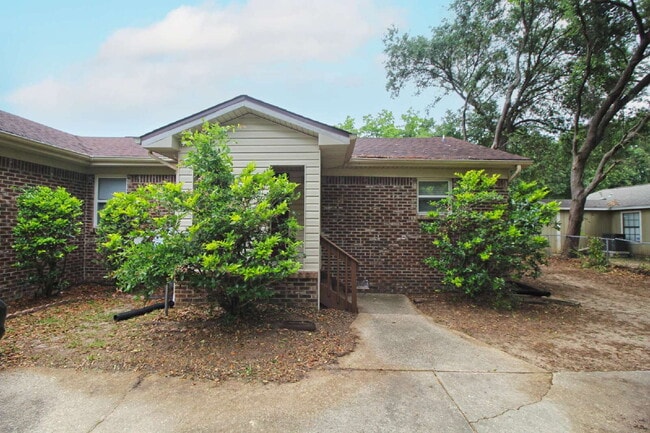 property at 4630 Bellview Ave