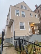 218 Washington St in Mount Vernon, NY - Building Photo
