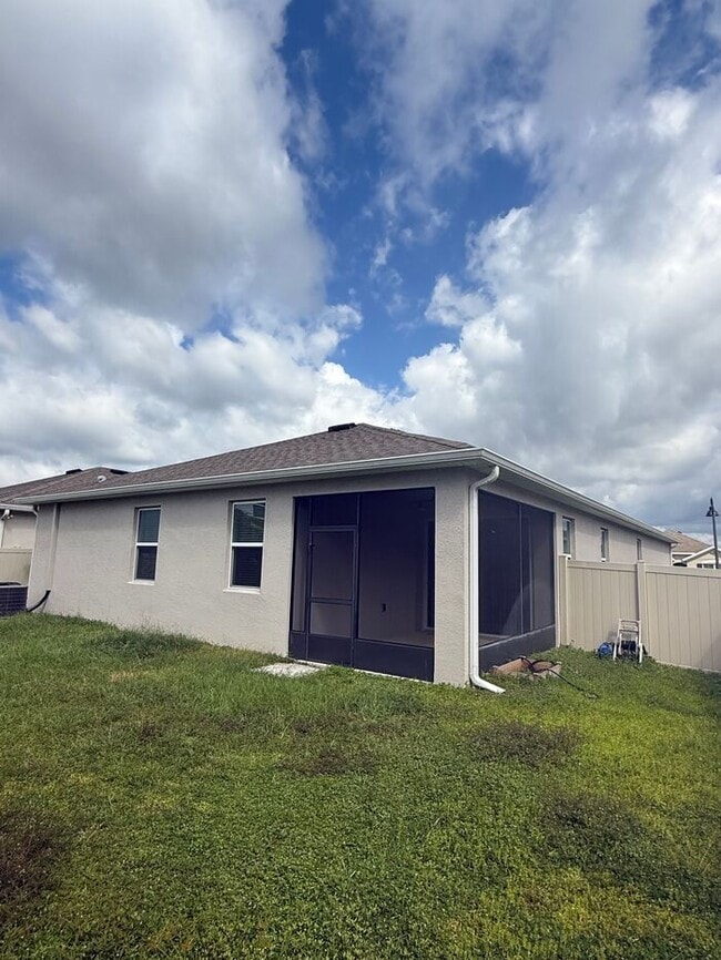 2735 Storybrook Preserve Dr in Odessa, FL - Building Photo - Building Photo