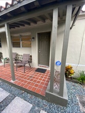 2024 Taylor St, Unit 2024 Taylor street in Hollywood, FL - Foto de edificio - Building Photo