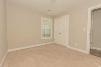 9809 Massey Dr in Evansville, IN - Building Photo - Building Photo