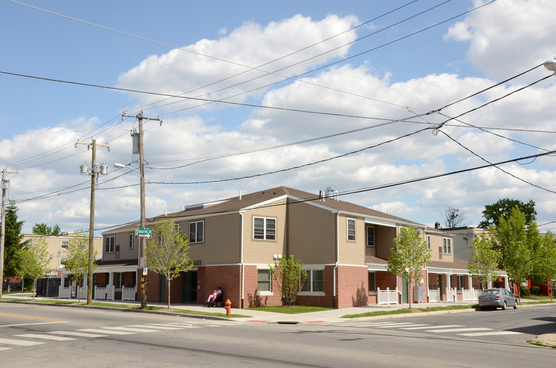 Arch Homes in Philadelphia, PA - Building Photo